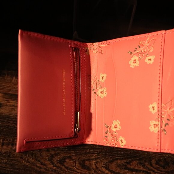 RARE | Vintage Coach | New York Collection | designer wallet | NEW, Excellent - Picture 6 of 7